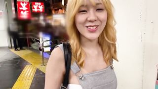 Japanse bimbo with flat chest gets her juicy bald twat