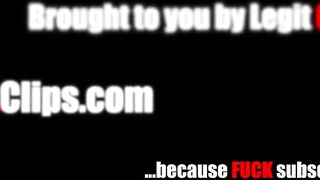 Must view Casey Calvert answer husband's phone calls while she's