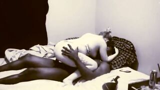 Tatooed white women plays with big black dick