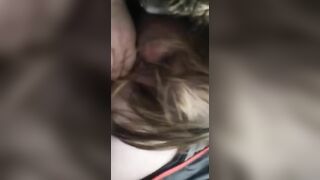 Pipe dans la voiture