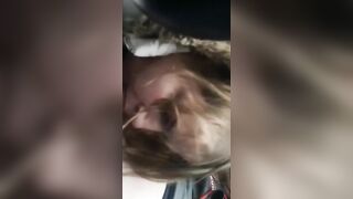 Pipe dans la voiture