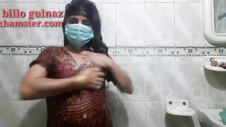 pakistani chick taking hot tub