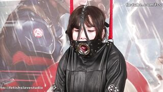 fx-tube com KIKI Leather straitjacket fetish breathplay