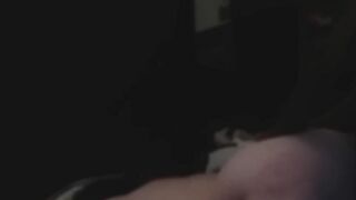 Pregnant white chick wants some cum