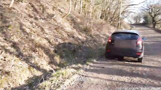 Youtube Blogger Caught a Bro Jerking off inside a Vehicle
