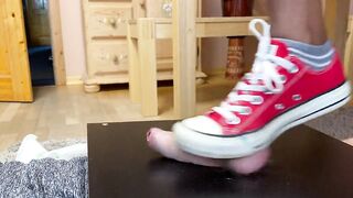 Ball crush with red Converse Chucks