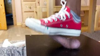 Ball crush with red Converse Chucks