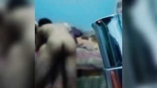 menikmati seks dg istri