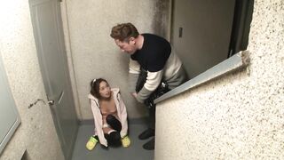 https://bit.ly/3qg3ujv　A adorable chick next door who has been quarreled with