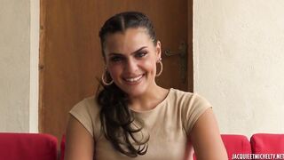 Claudia - A Radiant Hottie