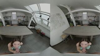 Czech VR 422 - Sex before City Walk