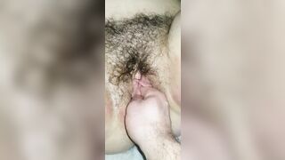 Bushy Vagina Fisting