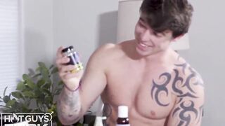 The HotGuysFUCK Experience With "The Cunt Pounder" - Mixed Redbone