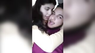 Delhi lovers daring superhot fucked inside vehicle