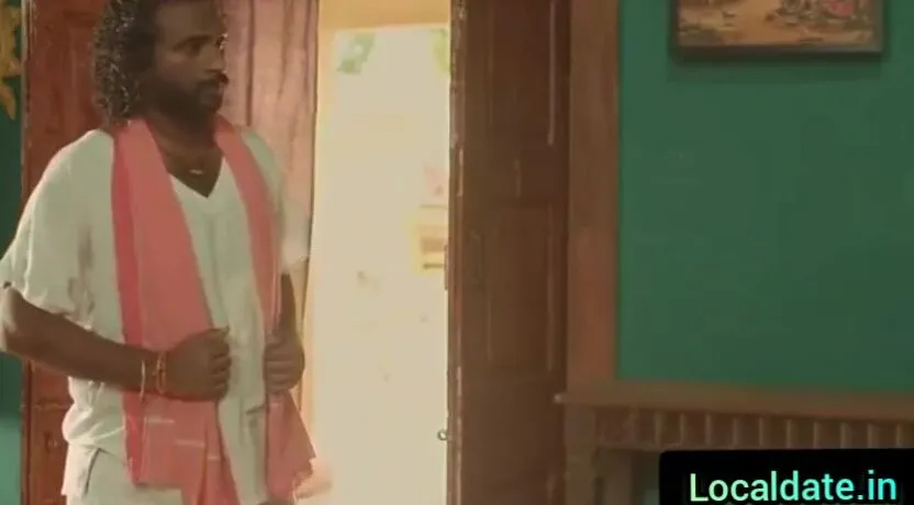 Malik Aur Noker Xxx Video Watch - Love4Porn.com Presents Nokar ki Biwi ko patak ke Choda Malik ne