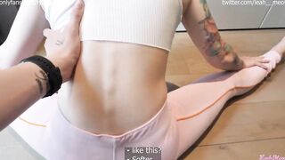 Stepsister into pants wants sex