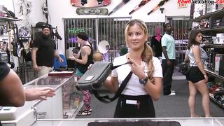 Tricked pawnshop amateur doggystyled