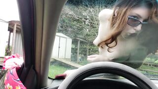 She makes love to her windshield!