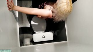 Sex inside the WC of the restaurant
