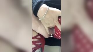 Grandma inside glasses squirts using anal plug