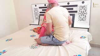Soteli Maa Ke Saath Suhaagraat, First night with Stepmom