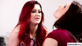 Stepmom facesits then licks step daughter