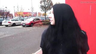 You cant trust such a vulgar bitch - GERMAN