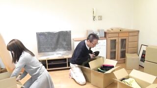 The Step-Daughter Of a Remarriage Partner Is a Defenseless sluts,
