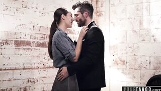 Cutie Secretary Pounces On Her Superior's Tempting Dick