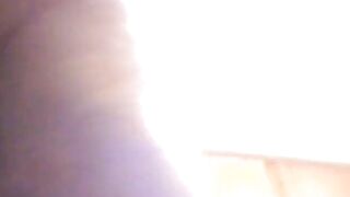 hoe wifey gets buttfucked inside kitchen