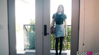 Freaky Goddess gets snatch creampied