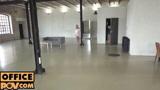 Anita Bellini give inside to penis temptation - itsPOV
