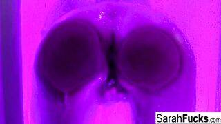 Artistic soak masturbation with bad booty inked mom!