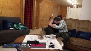 Sex into the chalet with Hottie blonde woman