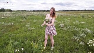 Blonde Lusty inside Nature and Finger Fucked inside the Field