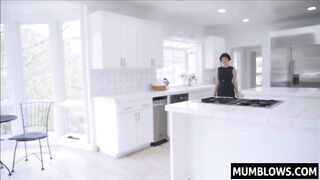 I am moms concealed boy dildo