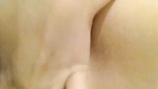 Finger Fucked my snatch till cum