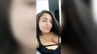 Beurette Ronde en Chaleur live streaming