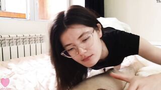 A gorgeous dark hair inside a skirt blown a penis without