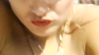I am alone inside the wonderful warm sun