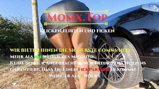 Geile blondine auf dem Rastplatz gefickt