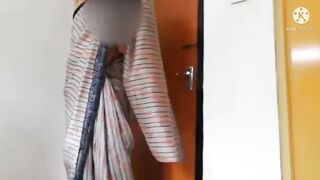 Kapde press karne ke bahane se Bae Bhabi ko choda dewar ne