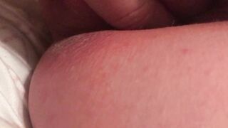FINGER FUCK GIRLFRIENDS ASSHOLE CLOSE UP