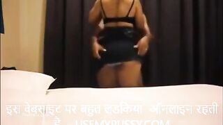 Arab woman with goddess Booty five