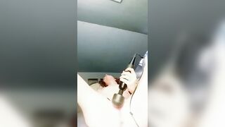 LELU FOX rubbing 1 out and squirting