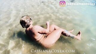 Devils Pedicure - Do you like it? www.cassianacosta.com