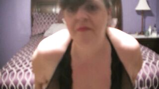 masturbating for us to cum and tribute her
