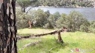 Picking up nude dudes: Nude lakeside fun with Jade!