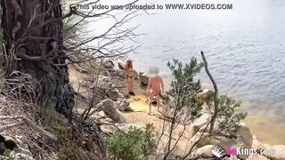 Picking up nude dudes: Nude lakeside fun with Jade!
