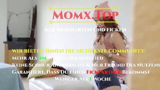 Von heiber BFF und Stiefschwester gefickt